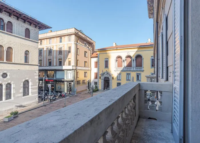 Del Duomo - By Myhomeincomo Apartmán